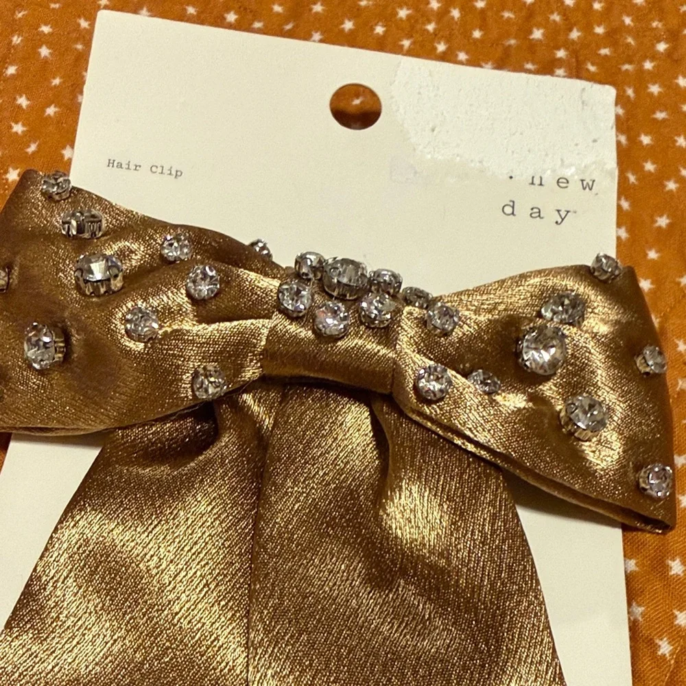 a new day Cream and Gold Bow Clip Set with Rhinestones